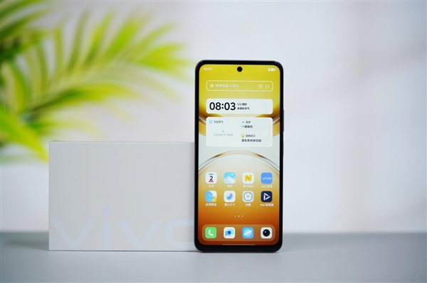 旗舰级微四曲后盖！vivo Y300i钛色版图赏富联平台|富联娱乐注册登录缩略图