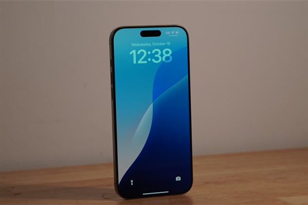 祖传1200万就此终结！iPhone 17 Pro升级4800万三摄
