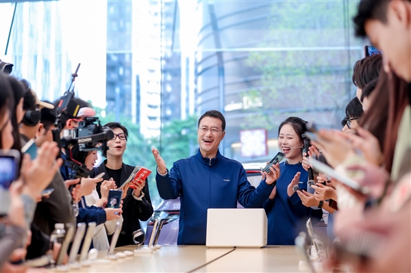 纯血鸿蒙领衔！2024机圈热门技术总结富联平台|富联娱乐注册登录缩略图