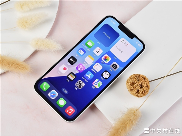 两款手机差距到底有多大 iPhone 16/iPhone 16e对比实测富联平台|富联娱乐注册登录缩略图